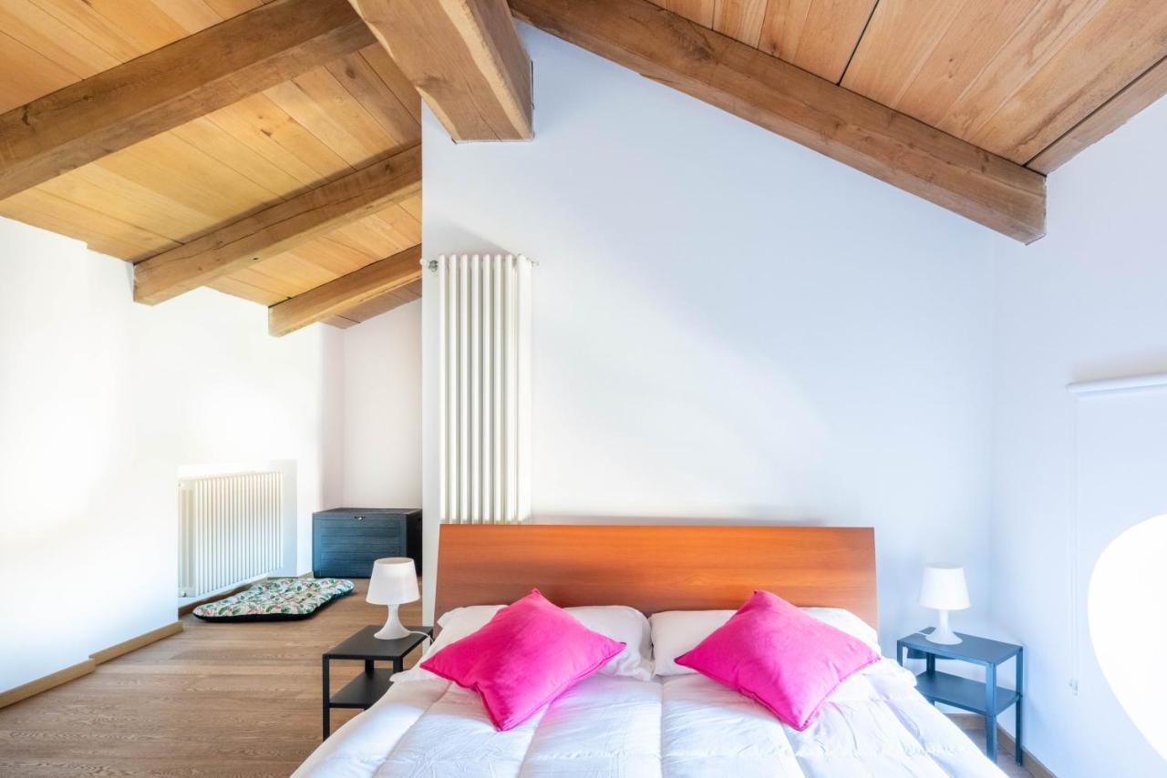La Finestra Sulle Langhe - M3Langhe Apartment Cherasco Luaran gambar