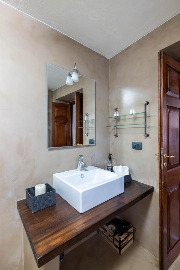 La Finestra Sulle Langhe - M3Langhe Apartment Cherasco Luaran gambar