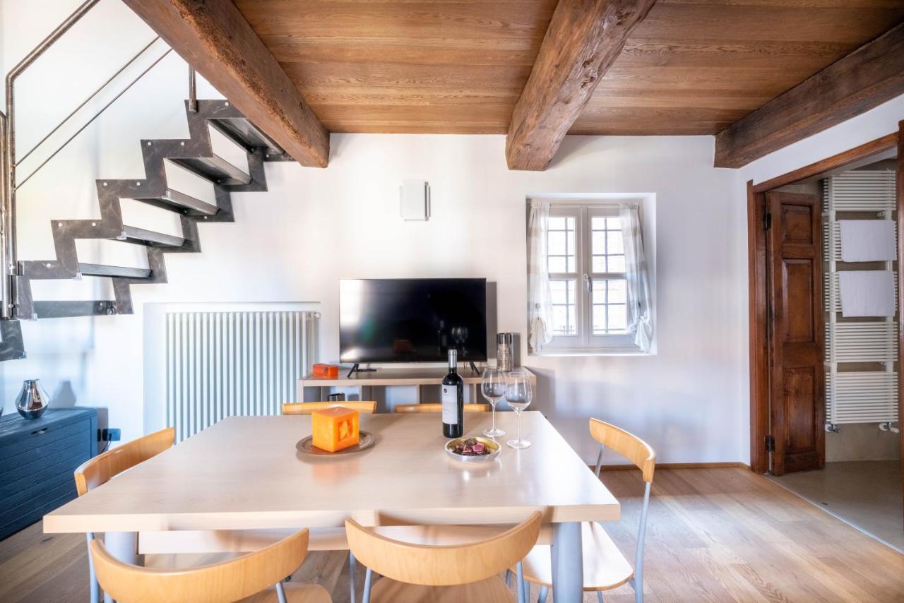La Finestra Sulle Langhe - M3Langhe Apartment Cherasco Luaran gambar
