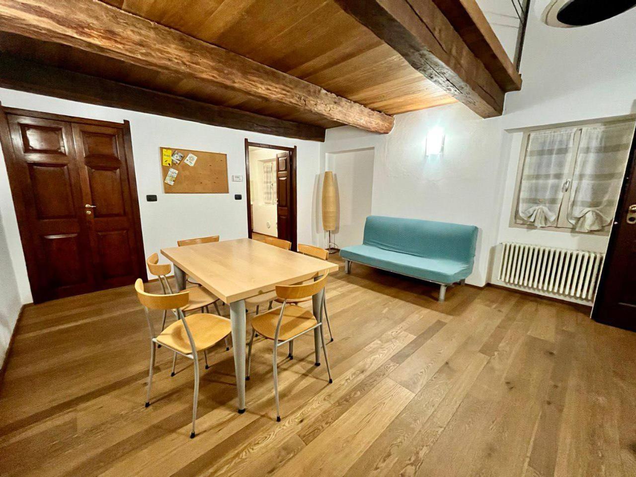 La Finestra Sulle Langhe - M3Langhe Apartment Cherasco Luaran gambar